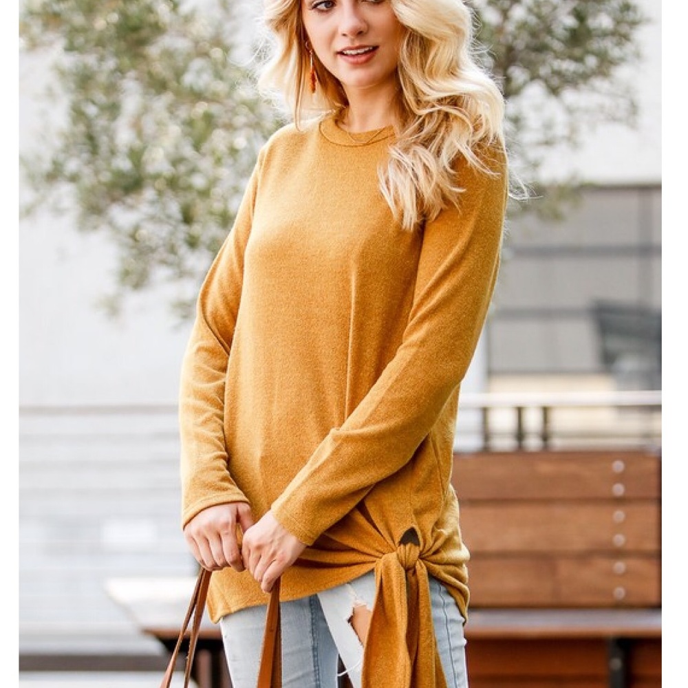Long sleeve knit top - Picture 3 of 8
